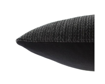 Erica Pillow